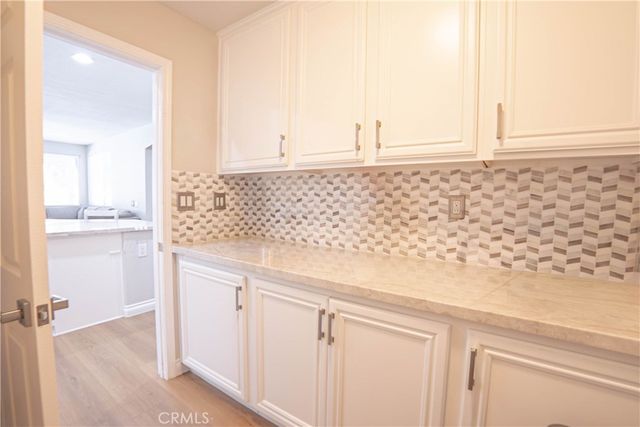 29223 Bernardo, Valencia, CA 91354
