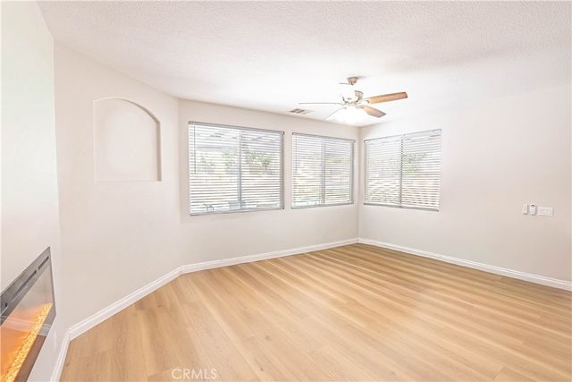 29223 Bernardo, Valencia, CA 91354