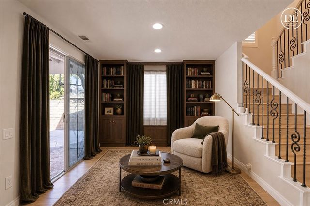 29223 Bernardo, Valencia, CA 91354