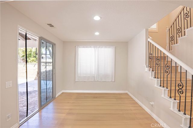 29223 Bernardo, Valencia, CA 91354
