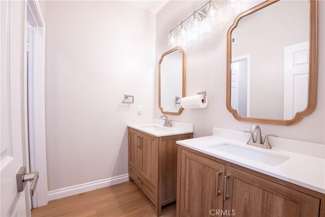 29223 Bernardo, Valencia, CA 91354