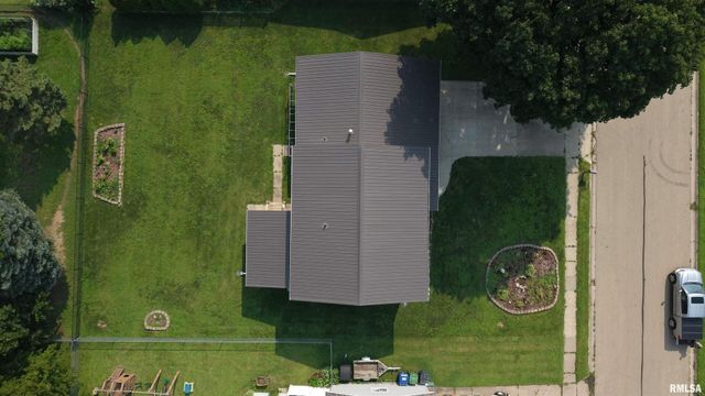 1510 7TH Avenue S, Clinton, IA 52732