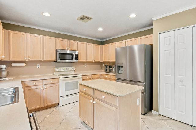 4151 NW 62nd Drive, Coconut Creek, FL 33073