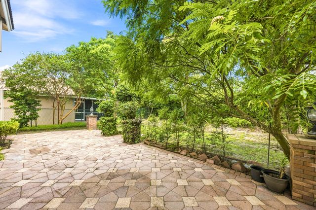 4151 NW 62nd Drive, Coconut Creek, FL 33073