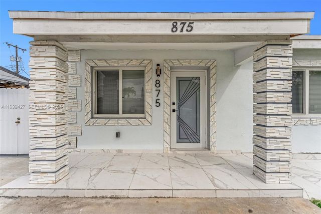 875 E 8th St, Hialeah, FL 33010