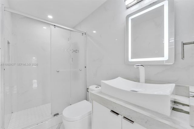 875 E 8th St, Hialeah, FL 33010