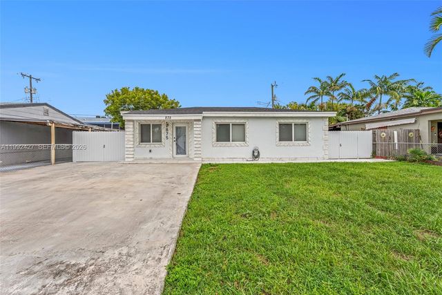 875 E 8th St, Hialeah, FL 33010