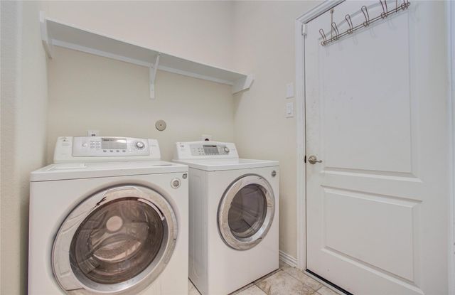 115 Brazos Drive, Baytown, TX 77523