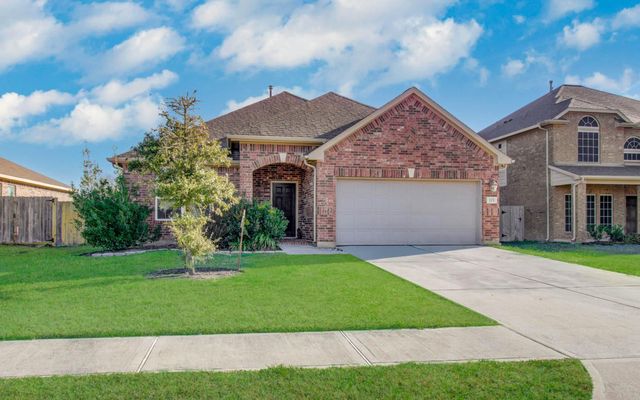 115 Brazos Drive, Baytown, TX 77523