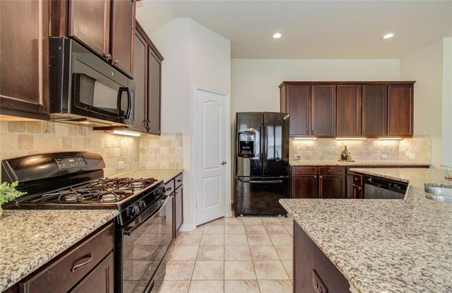 115 Brazos Drive, Baytown, TX 77523