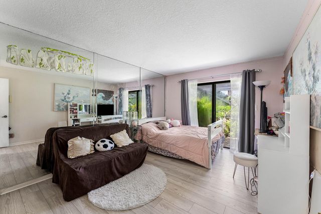 6582 Patio Lane, Boca Raton, FL 33433