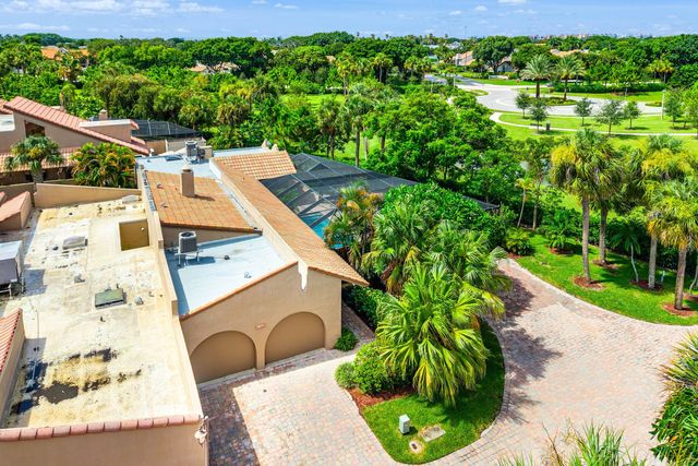 6582 Patio Lane, Boca Raton, FL 33433
