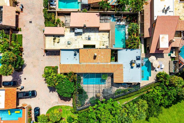 6582 Patio Lane, Boca Raton, FL 33433