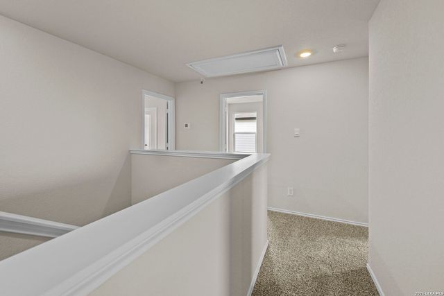 1027 Gladys Run, Seguin, TX 78155