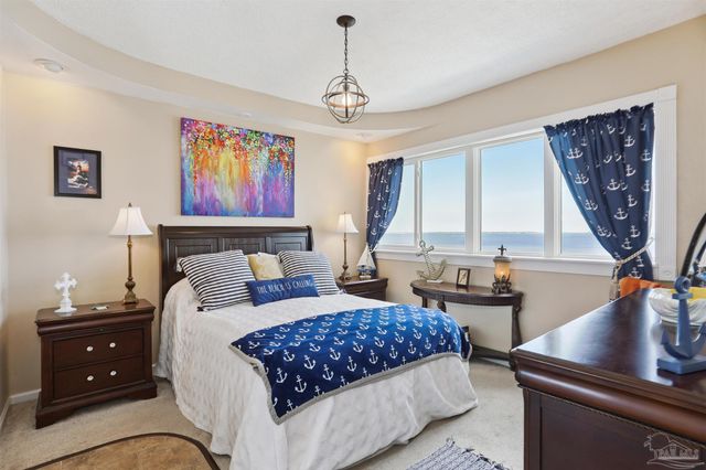825 Bayshore Dr 608, Pensacola, FL 32507