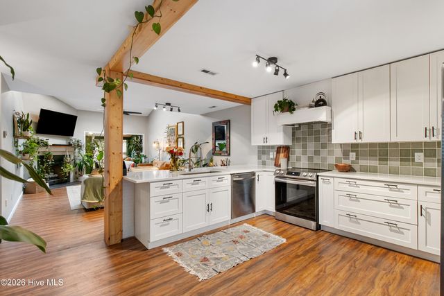 6017 Caddy Circle, Wilmington, NC 28405