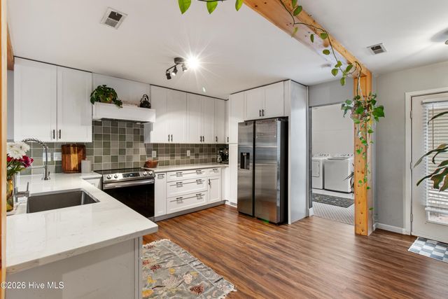 6017 Caddy Circle, Wilmington, NC 28405