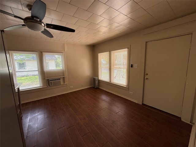 2812 Angier Road, Huntsville, TX 77340