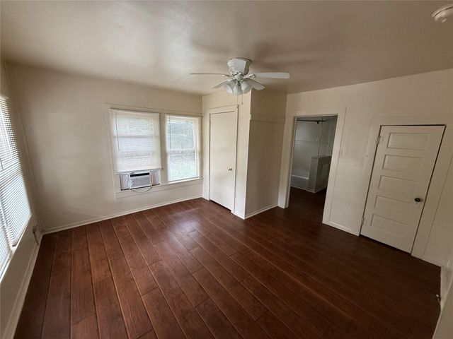 2812 Angier Road, Huntsville, TX 77340