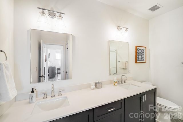 3000 South Boulevard 304, Charlotte, NC 28209