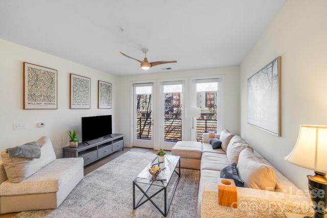 3000 South Boulevard 304, Charlotte, NC 28209