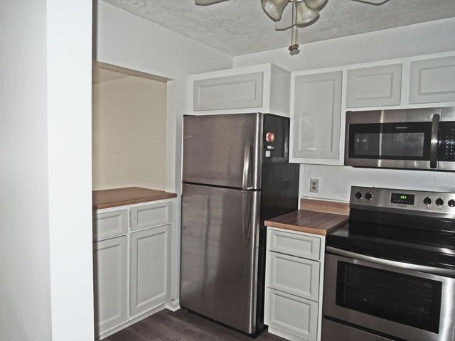 322 Colony Lane C, Fort Pierce, FL 34982