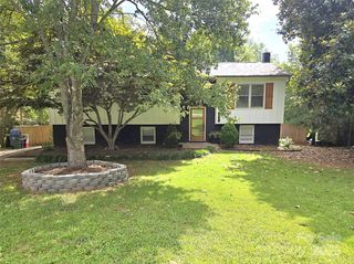 3822 Newhall Drive NW, Conover, NC 28613