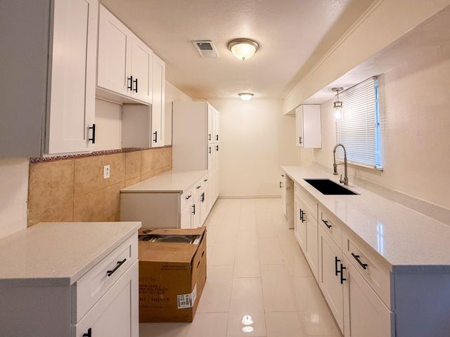 4235 Dacca Drive, Houston, TX 77047