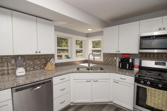 15806 Clark Street, Lowell, IN 46356