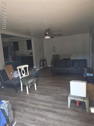 3096 Devonshire Street, Flint, MI 48504