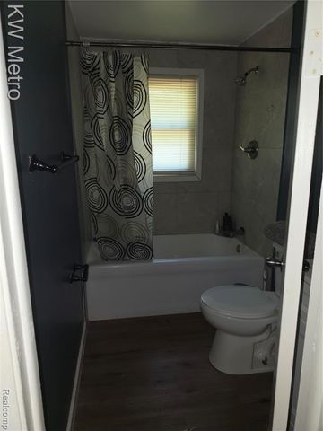 3096 Devonshire Street, Flint, MI 48504