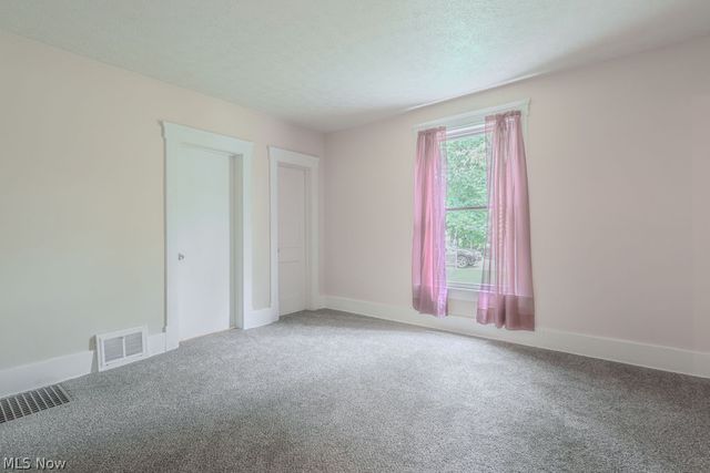 41796 Adelbert Street, Elyria, OH 44035