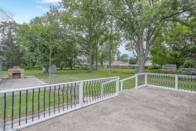 41796 Adelbert Street, Elyria, OH 44035