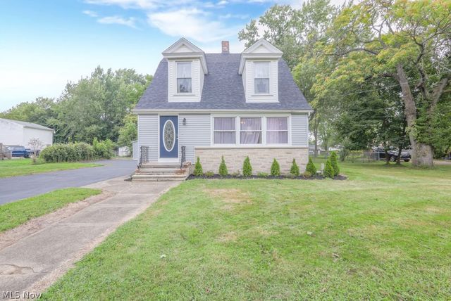 41796 Adelbert Street, Elyria, OH 44035