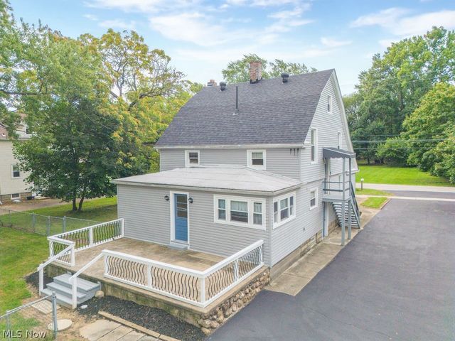 41796 Adelbert Street, Elyria, OH 44035