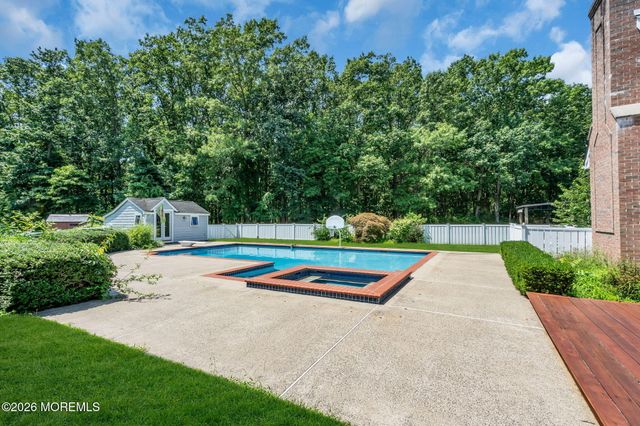 102 Parker Road, Eatontown, NJ 07724