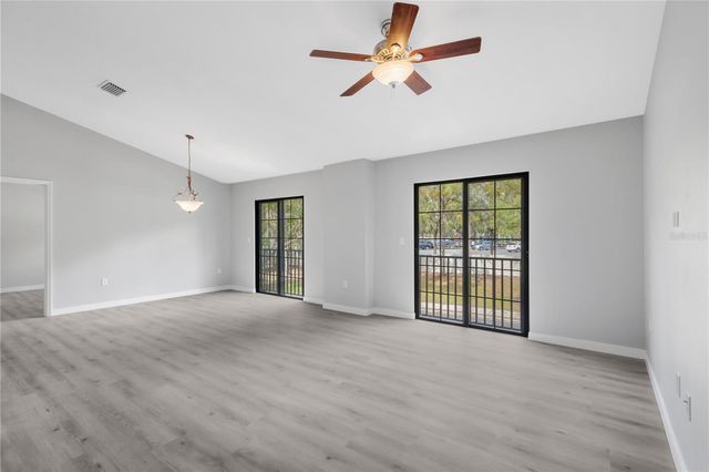 16505 KINGLETRIDGE AVENUE, Lithia, FL 33547