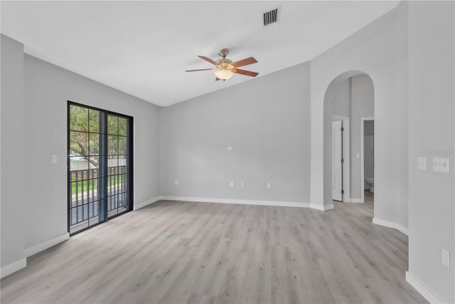 16505 KINGLETRIDGE AVENUE, Lithia, FL 33547