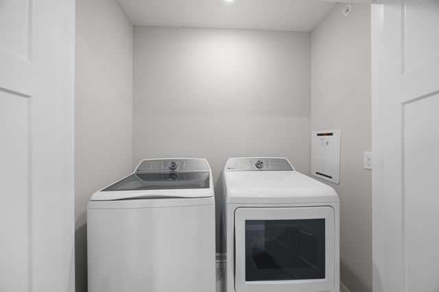 6742 Wildflower Way, Minnetrista, MN 55331