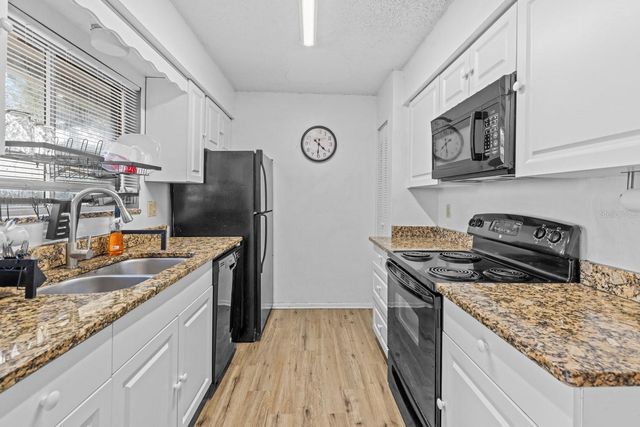 12102 WALDEN WOODS DRIVE, Orlando, FL 32826