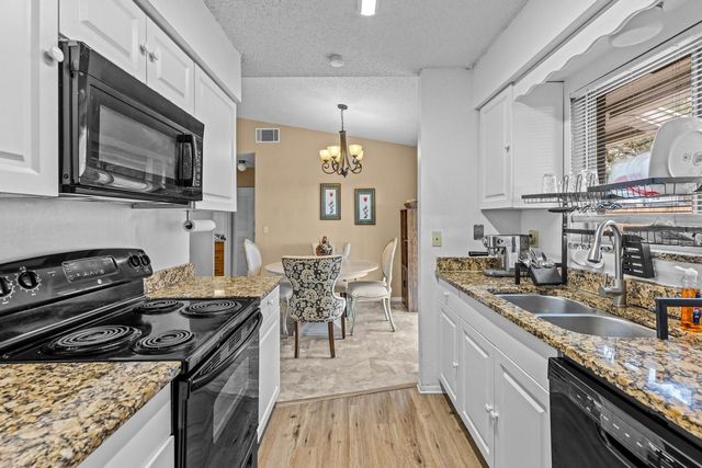 12102 WALDEN WOODS DRIVE, Orlando, FL 32826