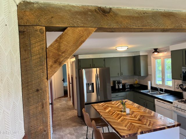 205 Deepkill Road, Brunswick, NY 12182