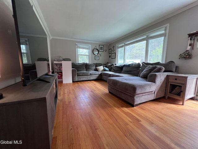 205 Deepkill Road, Brunswick, NY 12182