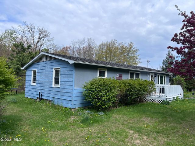 205 Deepkill Road, Brunswick, NY 12182