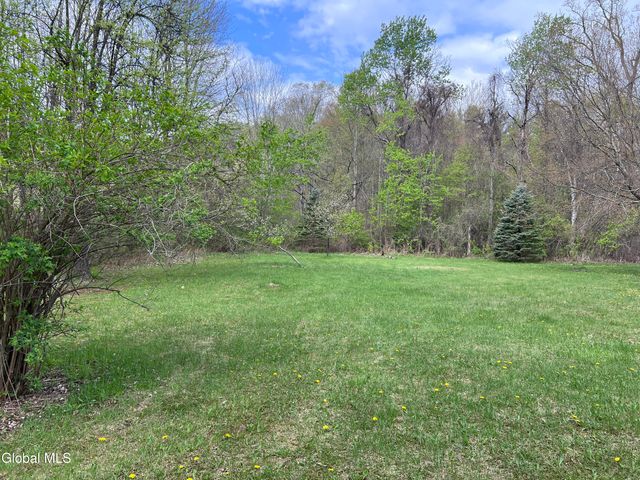 205 Deepkill Road, Brunswick, NY 12182