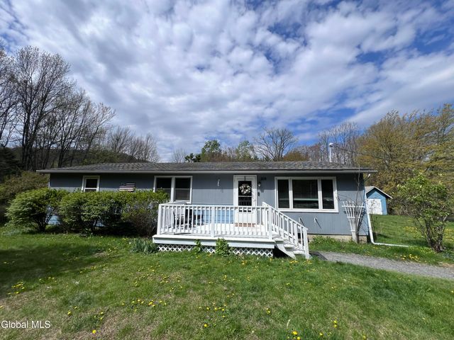 205 Deepkill Road, Brunswick, NY 12182