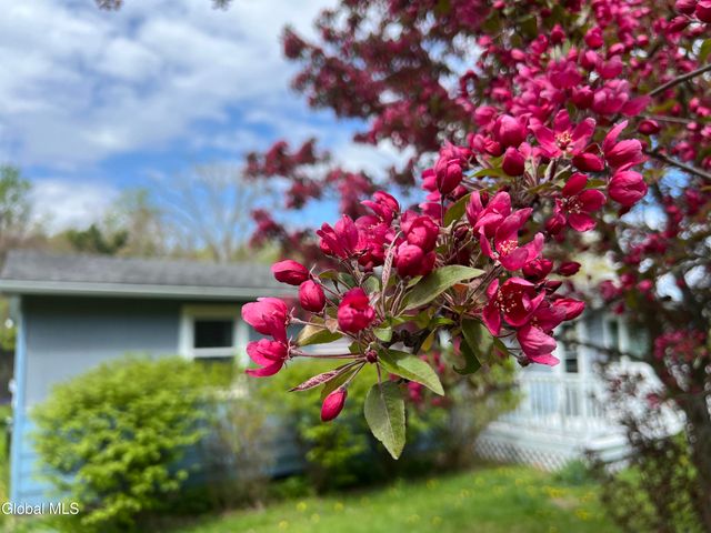 205 Deepkill Road, Brunswick, NY 12182