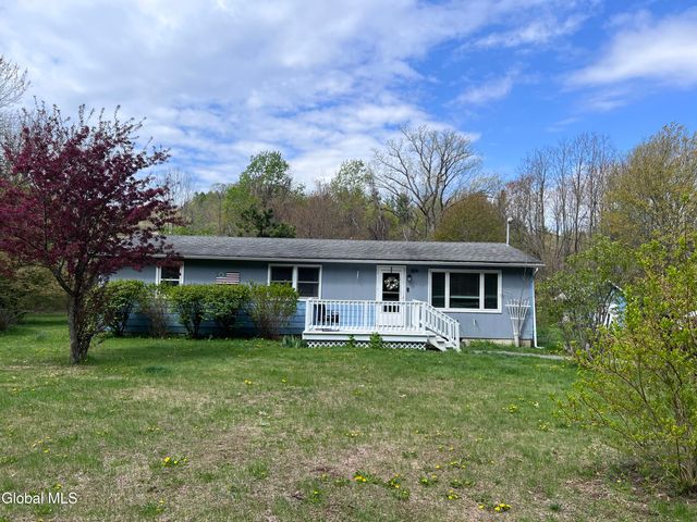205 Deepkill Road, Brunswick, NY 12182