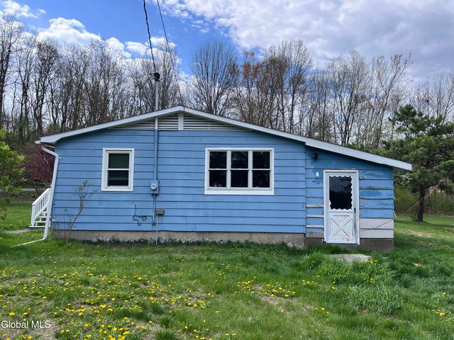 205 Deepkill Road, Brunswick, NY 12182
