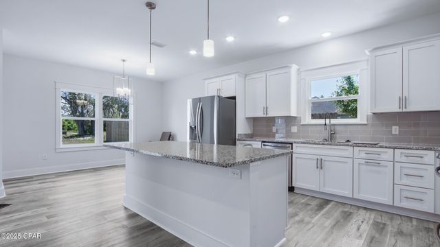 1113 New Hampshire Avenue, Lynn Haven, FL 32444